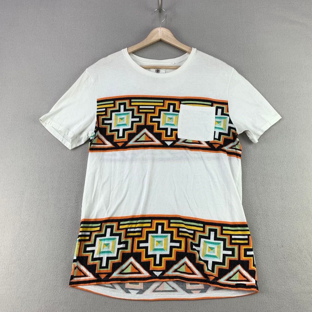 On The Byas Aztec Pocket Tee Mens M White Geometric Tribal Short Sleeve T-Shirt